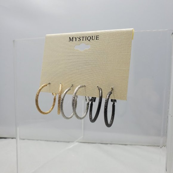 Mystique multi hoop multiple earrings - Picture 1 of 4